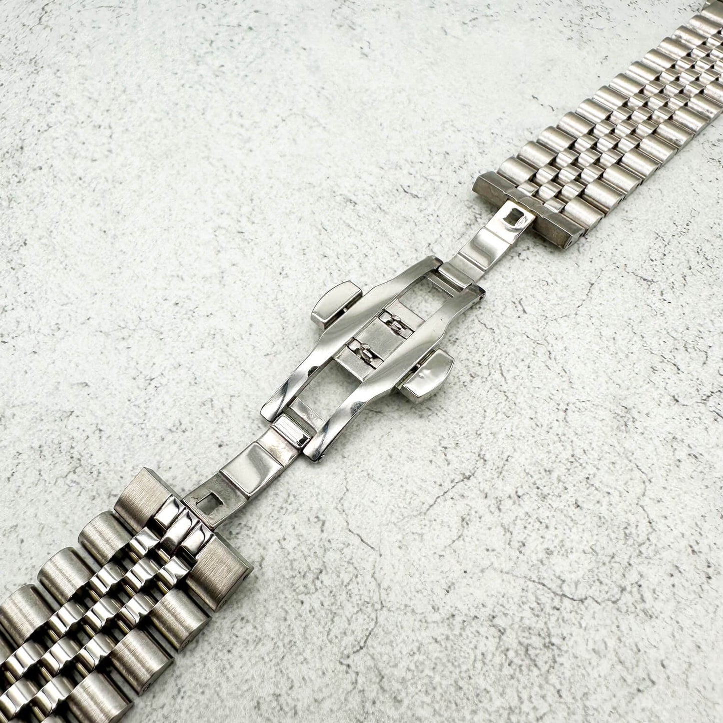 Jubilee Stainless Steel Metal Apple Watch Strap In Silver 2