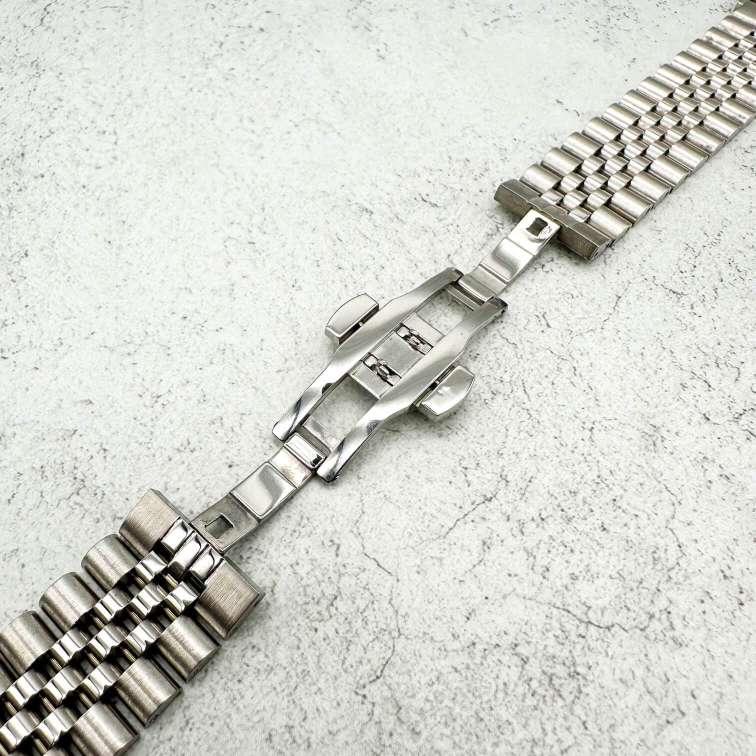 Jubilee Stainless Steel Metal Apple Watch Strap In Silver 2