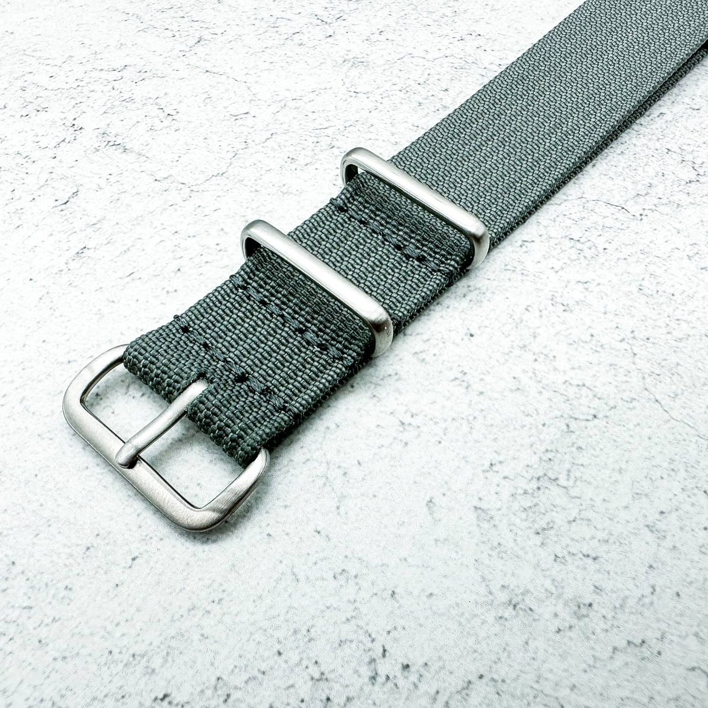 Ribbed NATO Watch Strap Grey 3