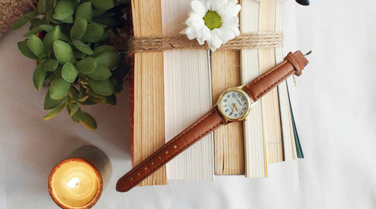 How to Stop Leather Watch Straps from Smelling - Carden Watch with Leather Watch Strap