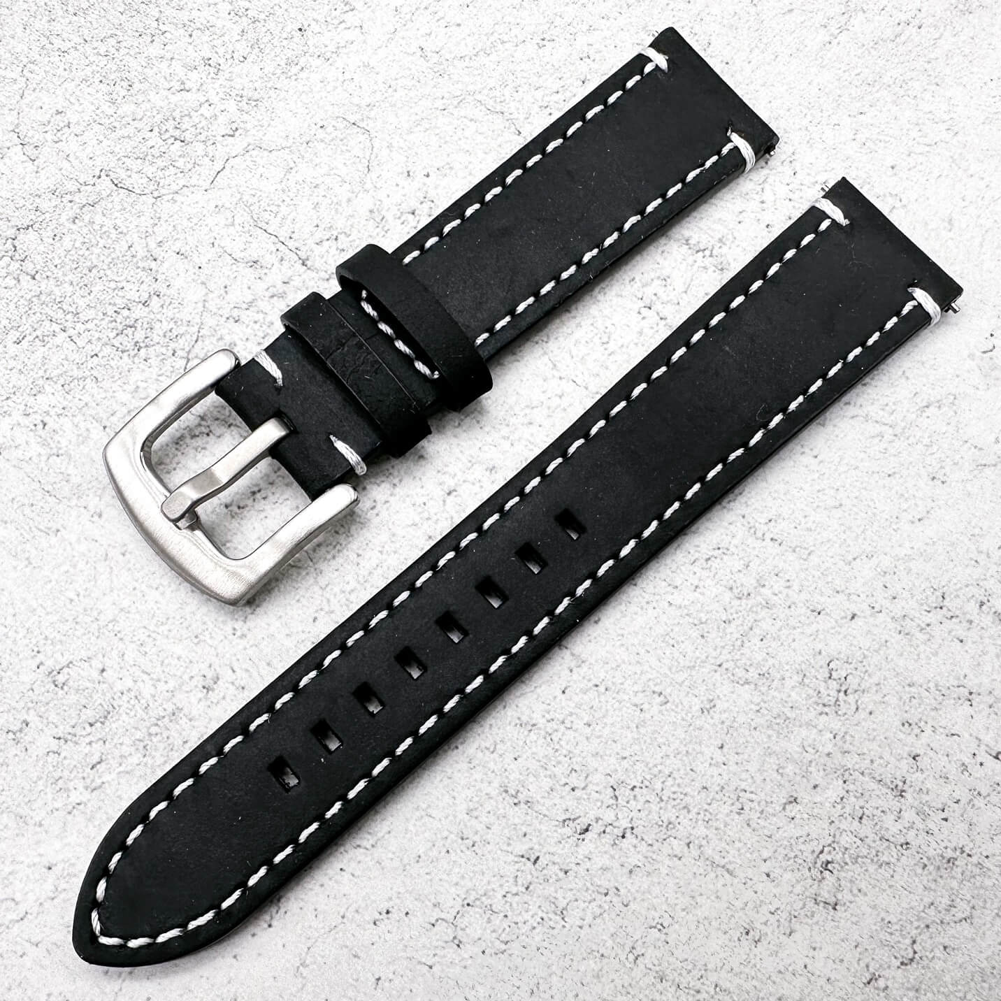 Crazy Horse Vintage Genuine Leather Watch Strap Black 2