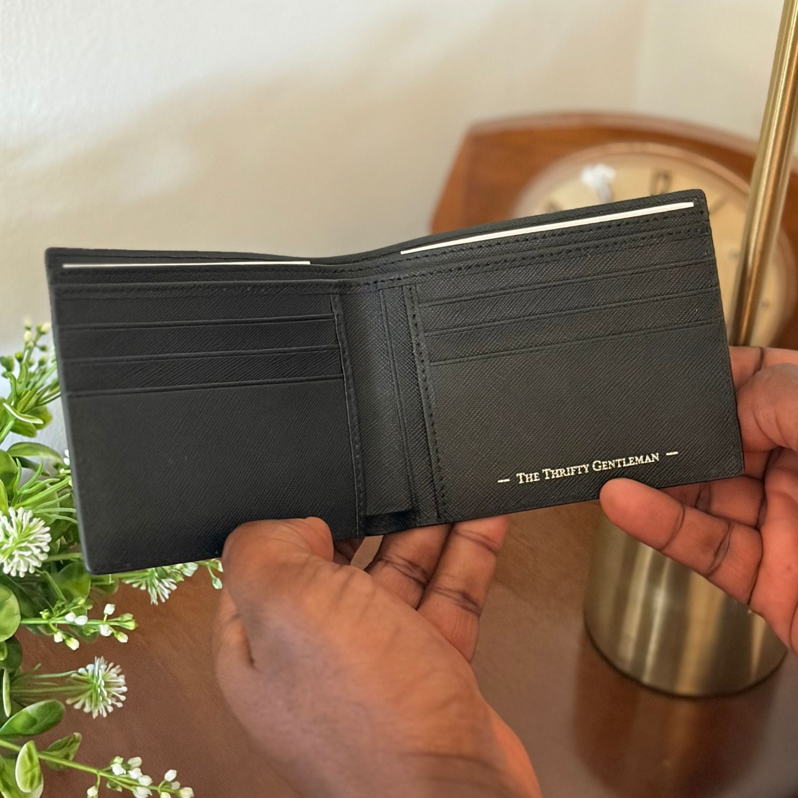 Genuine Saffiano Leather Bifold Wallet Black Full Capacity Leather Wallet 5