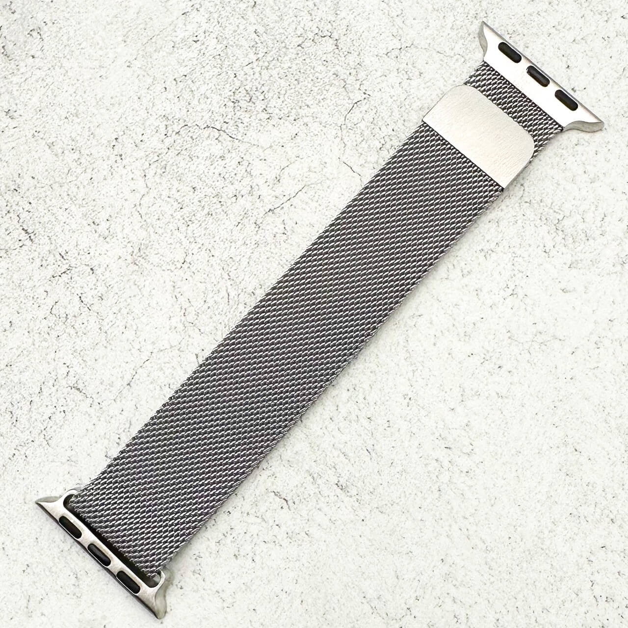 Milanese Mesh Metal Apple Watch Strap In Silver 1