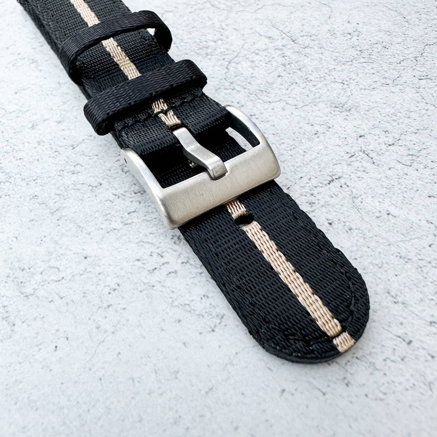 Military Style Two Piece Quick Release Watch Strap Black Beige 3
