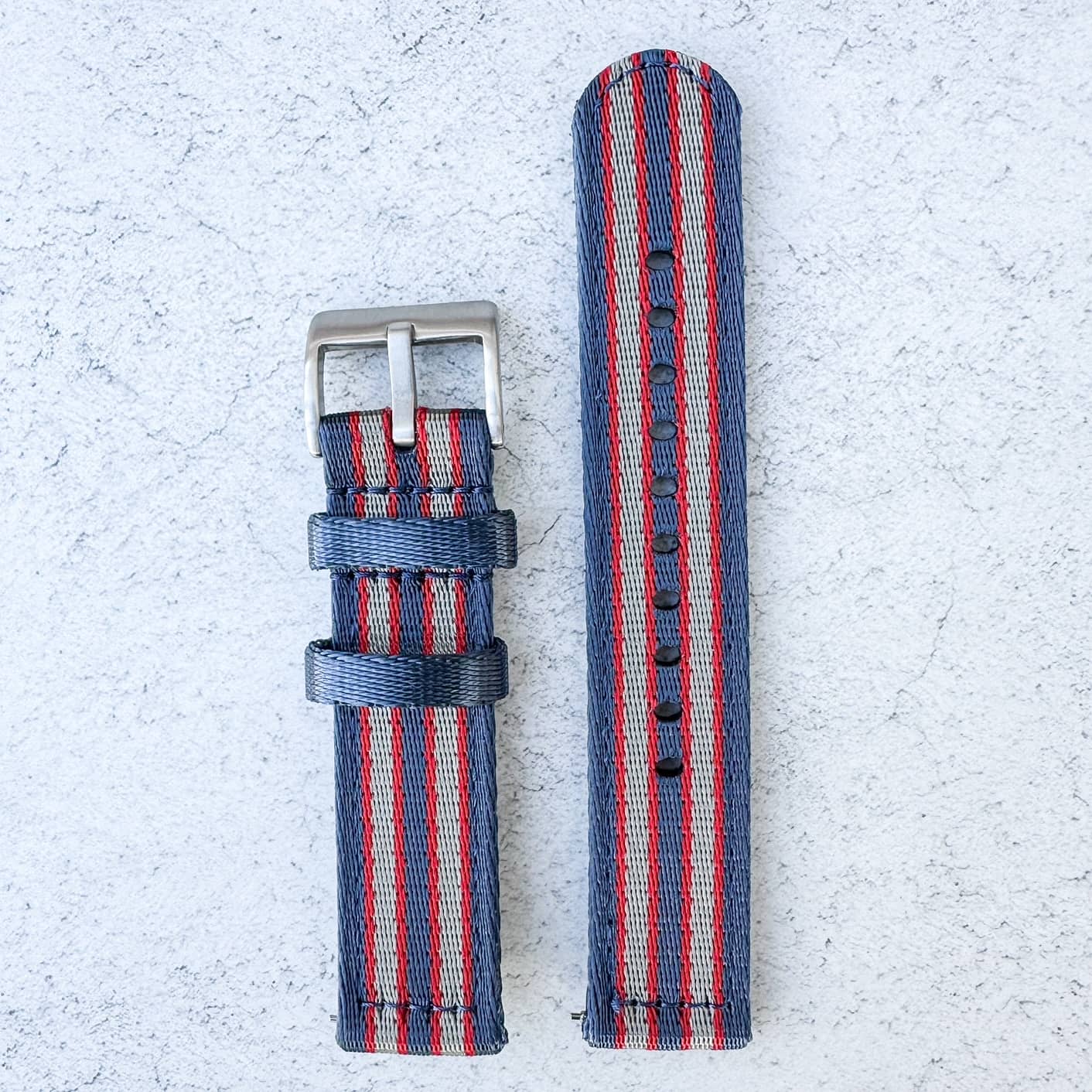 Military Style Two Piece Quick Release Watch Strap Blue Red Grey 5