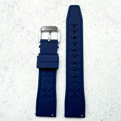 Silicone Pilot Quick Release Watch Strap Navy Blue 20mm 22mm The Thrifty Gentleman 3