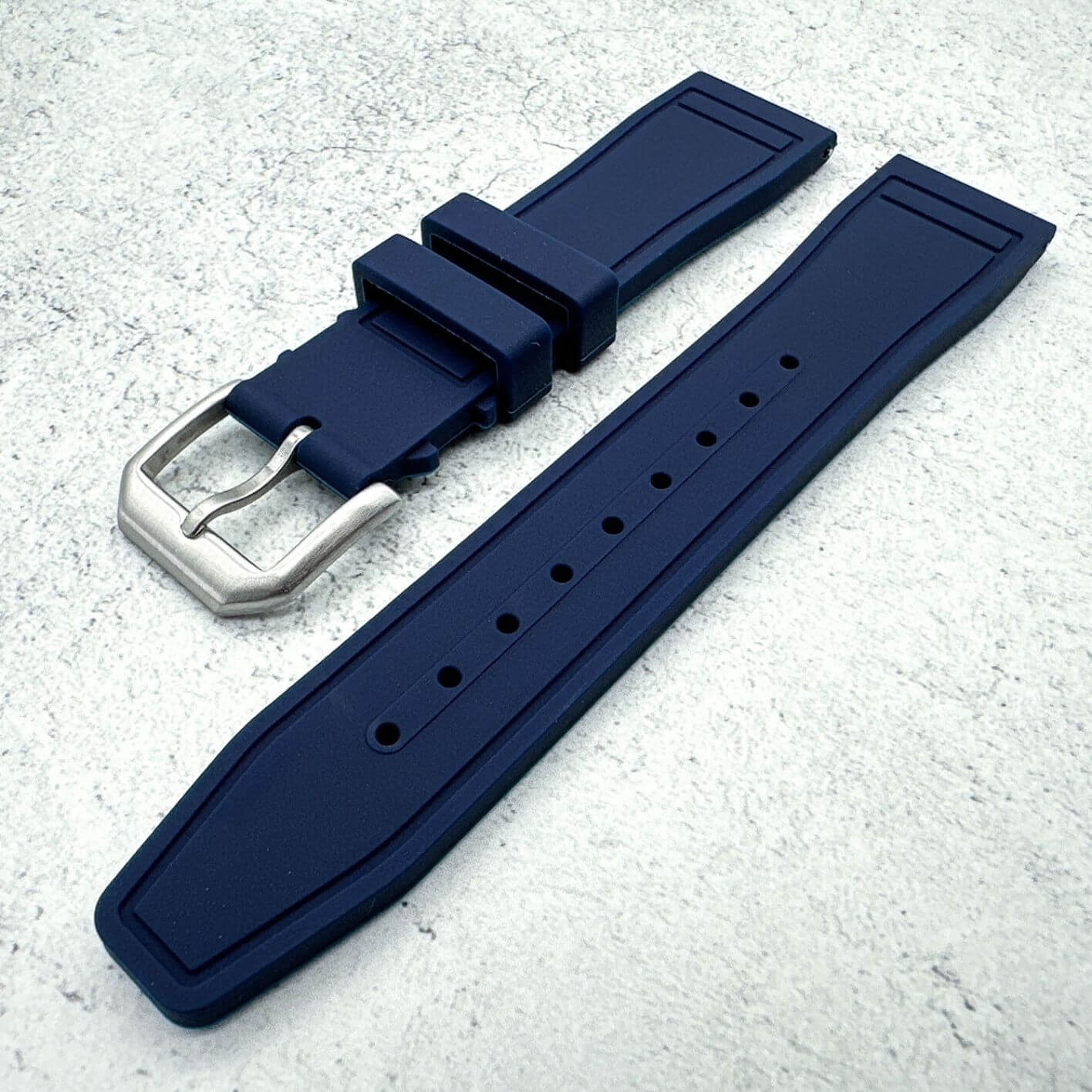 Silicone Pilot Quick Release Watch Strap Navy Blue 20mm 22mm The Thrifty Gentleman 4