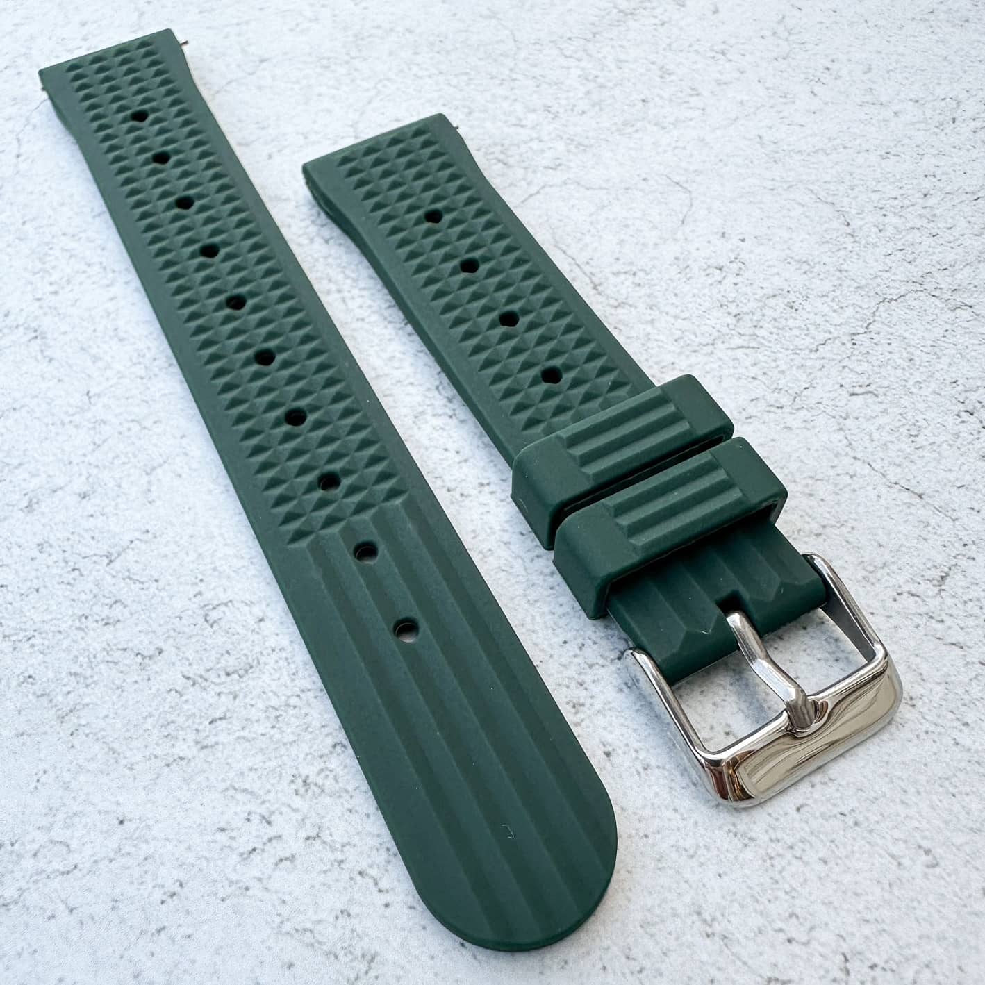 Waffle Silicone Dive Watch Strap Green 4