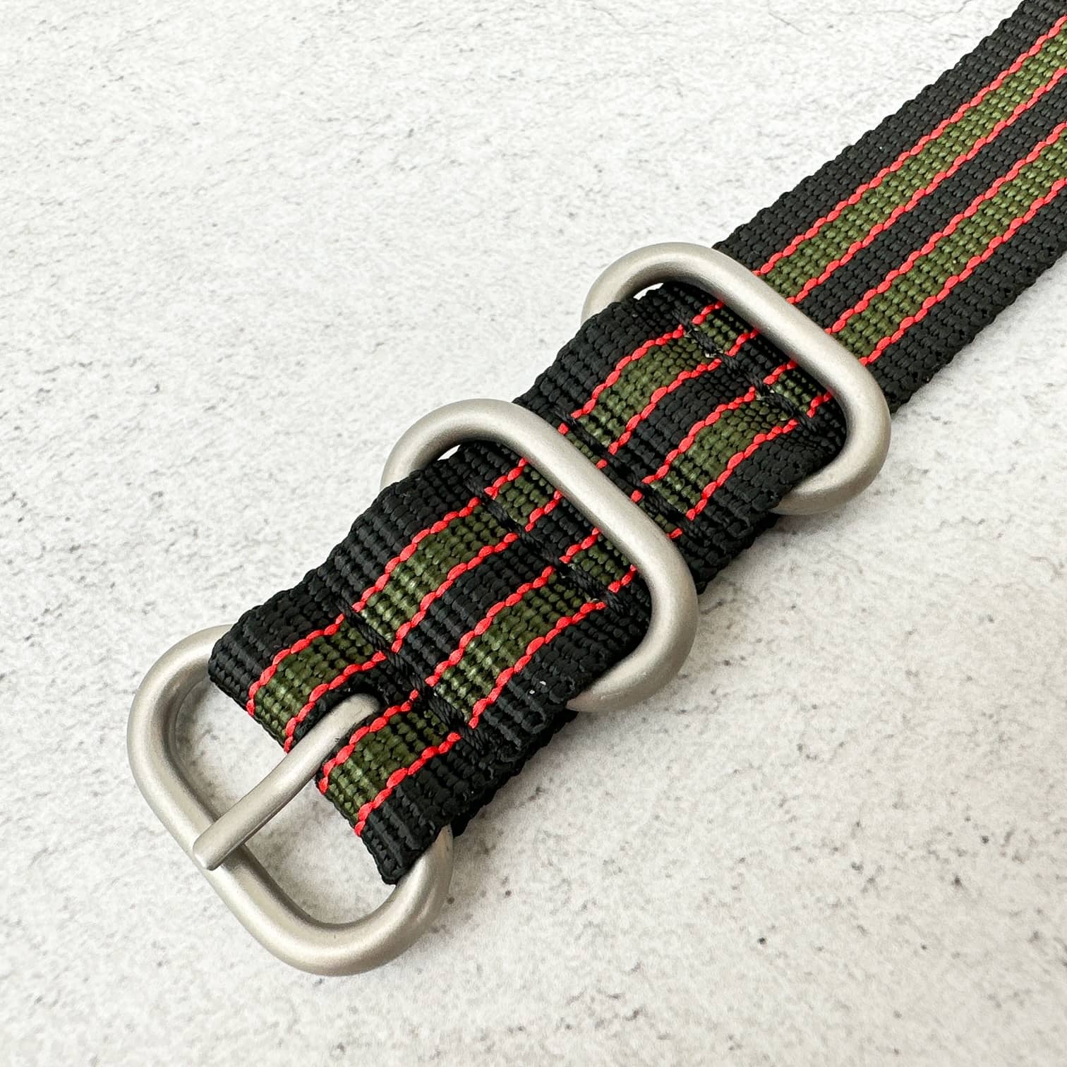 Goldfinger on sale nato strap